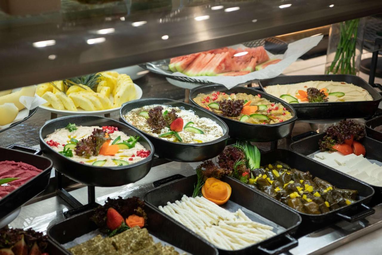 Radisson Blu Hotel, Jeddah Corniche Exterior foto Meze